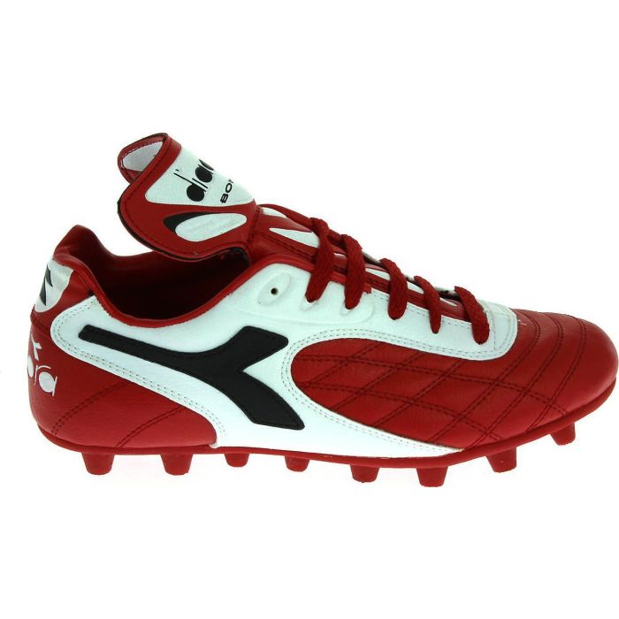 diadora bomber football boots